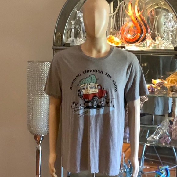 Old Navy “Dashing Through The Snow” Heather Gray Tee Shirt - Picture 4 of 16